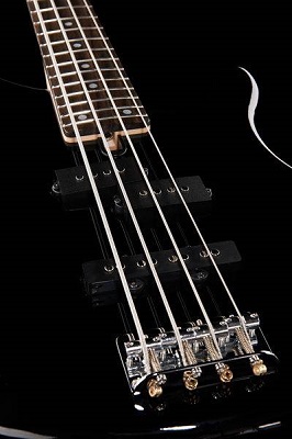 Бас-гитара Yamaha TRBX174 BLACK