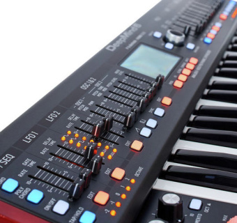 BEHRINGER DEEPMIND 6