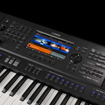 Синтезатор YAMAHA PSR-SX700 E